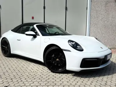 Usata Porsche 911 Carrera Cabriolet 385 CV (283 kW) 2022 Cabrio