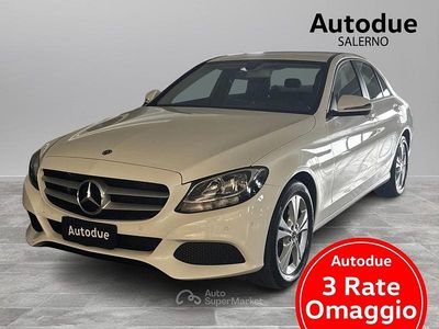 Usata Mercedes C220 Business 170 CV (125 kW) 2019 0q pure white Berlina
