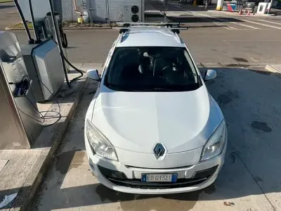 Usata Renault Mégane GrandTour 110 CV (80 kW) 2010 Bianco Station wagon