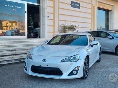 Usata Toyota GT86 GT 200 CV (147 kW) 2012 Bianco Coupé