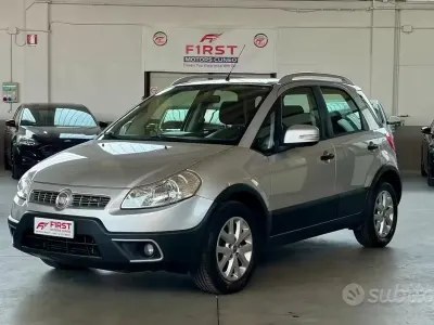 Usata Fiat Sedici Emotion 135 CV (99 kW) 2014 Grigio SUV