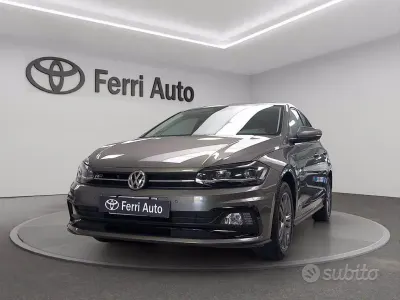Usata VW Polo Sportline 90 CV (66 kW) 2020 Grigio Utilitaria