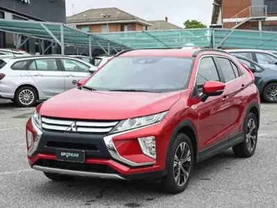 Usata Mitsubishi Canter 2020 Rosso SUV