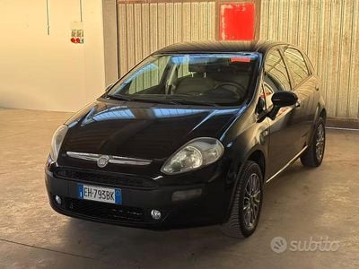 Usata Fiat Punto Evo Emotion 77 CV (56 kW) 2011 Nero Utilitaria
