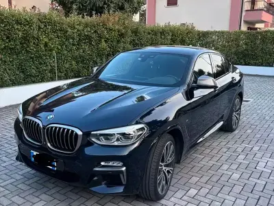 Usata BMW X4 326 CV (239 kW) 2019 Bluazzurro SUV