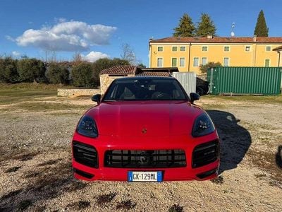 Usata Porsche Cayenne Coupe 340 CV (250 kW) 2022 Rosso Coupé