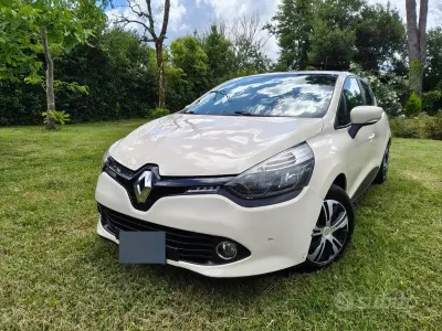 Usata Renault Clio IV 73 CV (53 kW) 2016 Berlina