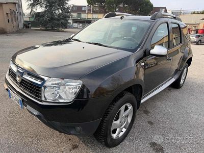 Usata Dacia Duster 110 CV (80 kW) 2012 Nero SUV