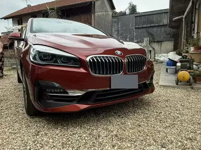 Usata BMW 218 Active Tourer 150 CV (110 kW) 2019 Rosso Monovolume