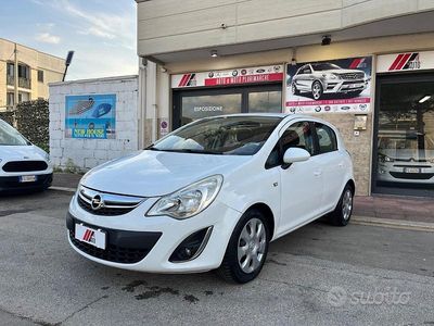 Usata Opel Corsa 86 CV (63 kW) 2011 Bianco Utilitaria