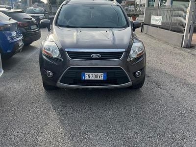 Usata Ford Kuga Titanium 163 CV (119 kW) 2013 Marrone SUV
