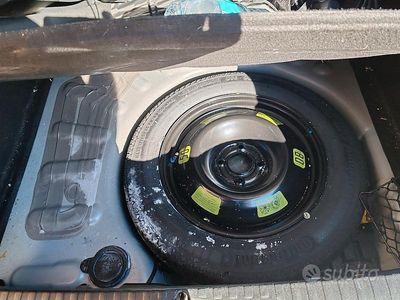 Usata DS Automobiles DS4 So Chic 120 CV (88 kW) 2017 Grigio Berlina