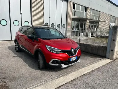 Usata Renault Captur 90 CV (66 kW) 2019 Rosso SUV