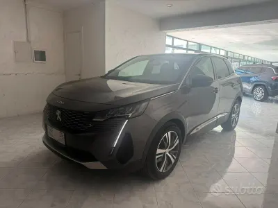 Usata Peugeot 3008 Allure 131 CV (96 kW) 2022 Grigio SUV