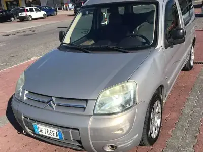 Usata Citroën Berlingo Seduction 90 CV (66 kW) 2006 Beige Monovolume