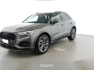 Usata Audi Q3 Advanced 150 CV (110 kW) 2022 Grigio chronos metalizzato SUV