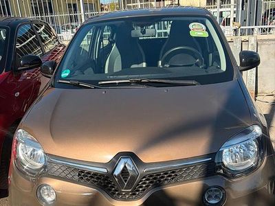 Usata Renault Twingo Life 70 CV (51 kW) 2017 Marrone Utilitaria