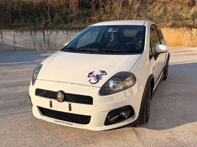 Usata Abarth Grande Punto 155 CV (114 kW) 2009 Bianco Utilitaria