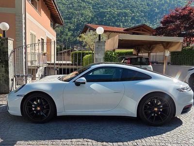 Usata Porsche 911 Carrera 4 385 CV (283 kW) 2022 Bianco Coupé