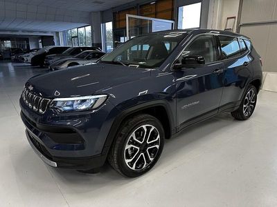 Blu Nuova 2025 Jeep Compass Altitude SUV | 32.990 €