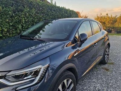 Usata Renault Captur Intens 92 CV (67 kW) 2021 Blu/azzurro SUV