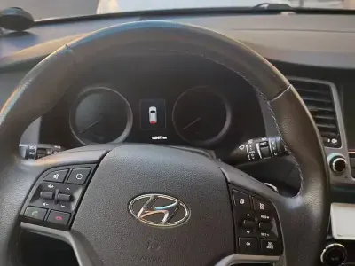 Usata Hyundai Tucson 116 CV (85 kW) 2016 Nero SUV