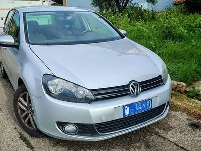 Usata VW Golf VI 105 CV (77 kW) 2010 Utilitaria