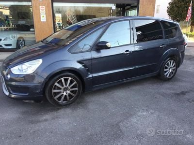 Usata Ford S-MAX Titanium 175 CV (128 kW) 2009 Grigio Monovolume