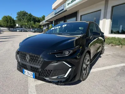 Nuova Renault Clio V Evolution 160 CV (117 kW) 2026 Nero Berlina