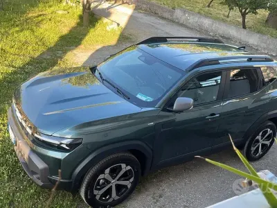Usata Dacia Duster Journey 101 CV (74 kW) 2025 Verde SUV