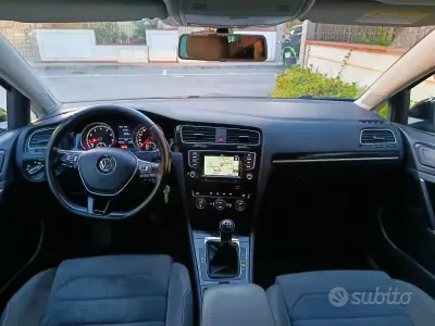 Usata VW Golf VII 110 CV (80 kW) 2014 Nero Station wagon