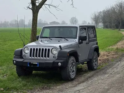 Usata Jeep Wrangler Rubicon 200 CV (147 kW) 2015 SUV