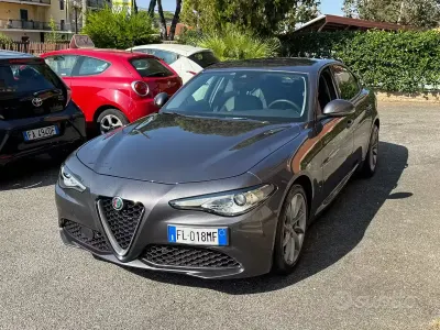 Gebraucht Alfa Romeo Giulia 180 PS (132 kW) 2018 Grau Limousine