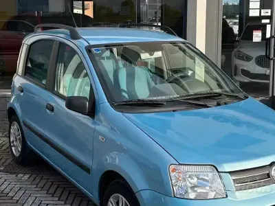 Usata Fiat Panda 60 CV (44 kW) 2009 Bluazzurro Utilitaria