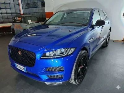 Usata Jaguar F-Pace Portfolio 241 CV (177 kW) 2017 Blu SUV