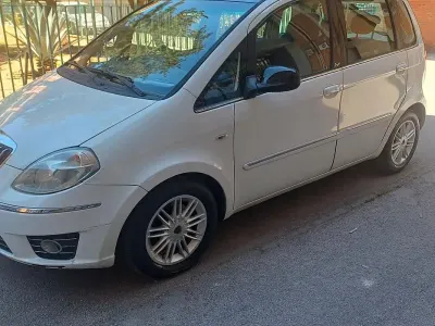 Brugt Lancia Musa S 95 HK (69 kW) 2010 Hvid MPV
