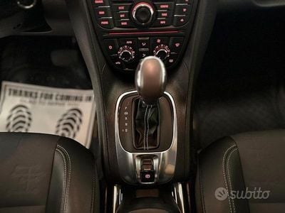 Usata Opel Meriva 110 CV (80 kW) 2013 Marrone Monovolume