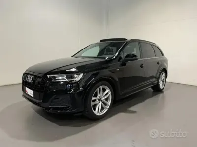 Usata Audi Q7 Sport 286 CV (210 kW) 2023 Nero SUV