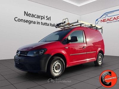Usata VW Caddy 122 CV (89 kW) 2016 Rosso pastello Monovolume