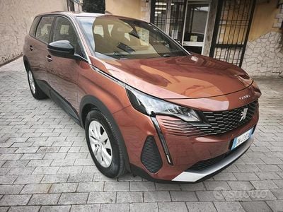 Brugt Peugeot 5008 Active 131 HK (96 kW) 2023 Brun SUV