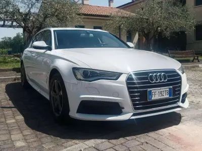 Usata Audi A6 150 CV (110 kW) 2016 Bianco Station wagon