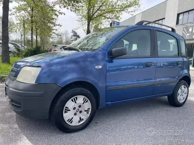 Usata Fiat Panda 69 CV (50 kW) 2006 Blu Utilitaria