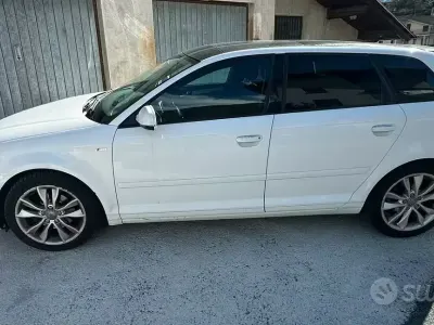 Usata Audi A3 S-Line 140 CV (102 kW) 2012 Bianco Utilitaria