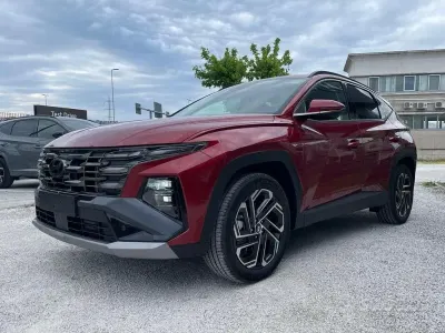 Nuova Hyundai Tucson 136 CV (100 kW) 2026 Rosso SUV