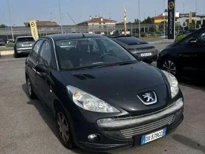 Usata Peugeot 206+ 60 CV (44 kW) 2009 Nero Utilitaria