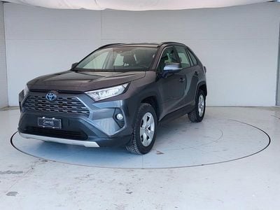 Usata Toyota RAV4 Hybrid Active 222 CV (163 kW) 2021 Grigio SUV
