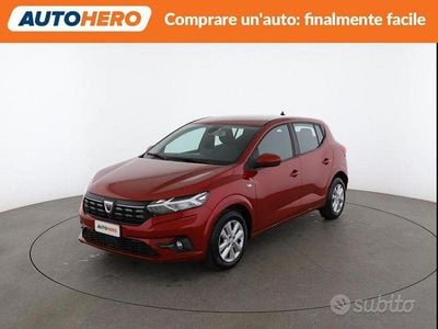 Usata Dacia Sandero Comfort 91 CV (66 kW) 2021 Rosso Berlina