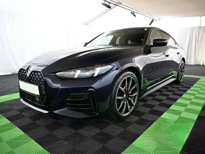 Usata BMW 420 Coupé M Sport 190 CV (139 kW) 2025 Blu di tansanite Coupé