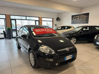 Usata Fiat Punto Evo Dynamic 65 CV (47 kW) 2010 Nero Utilitaria