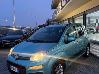 Usata Fiat Panda Lounge 69 CV (50 kW) 2015 Blu Utilitaria